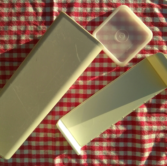 Tupperware Kitchen Velveeta Cheese Keeper Poshmark